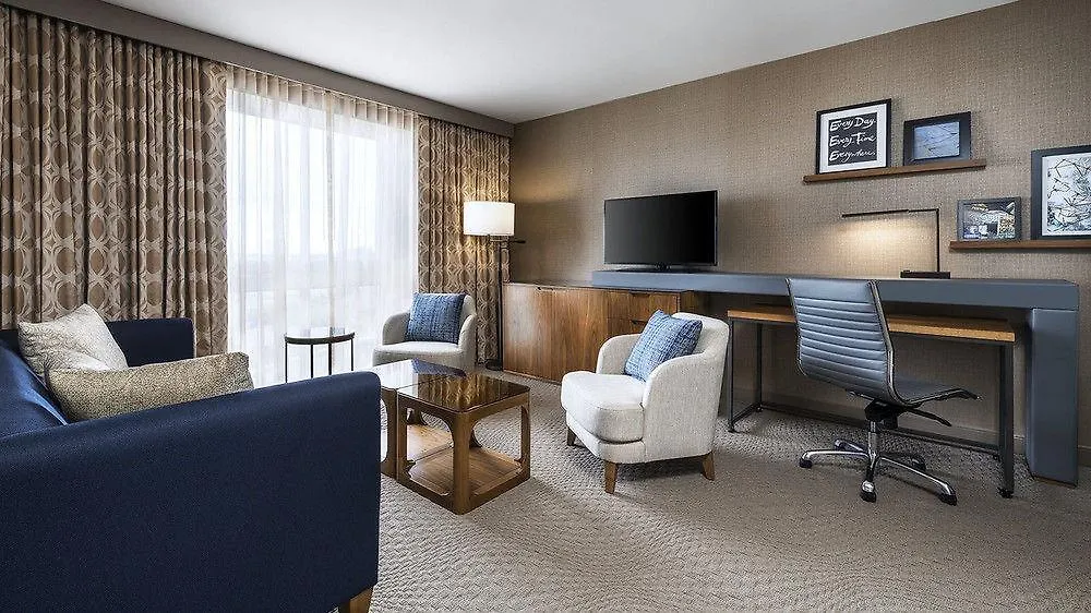 Sheraton Toronto Airport Hotel & Conference Centre