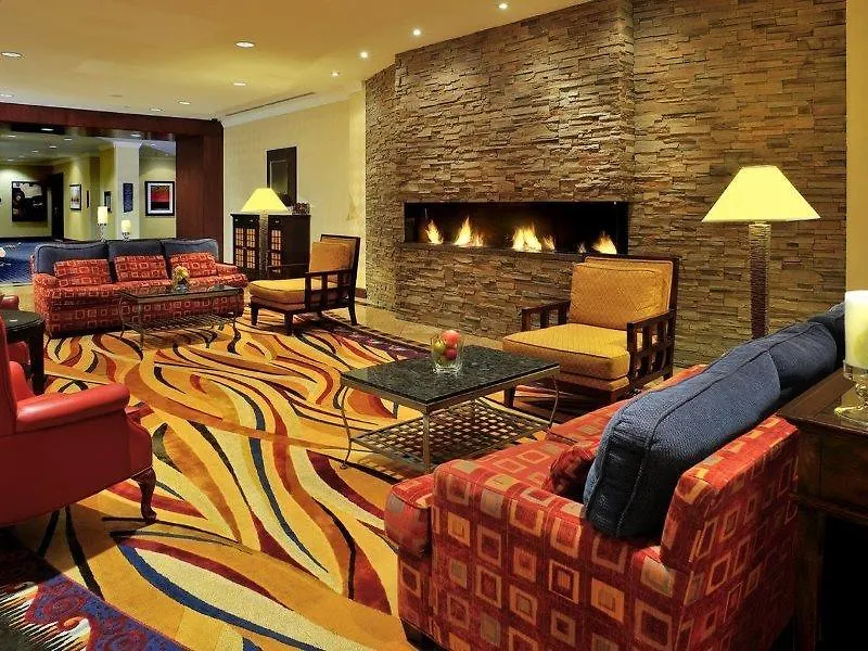 Sheraton Toronto Airport Hotel & Conference Centre