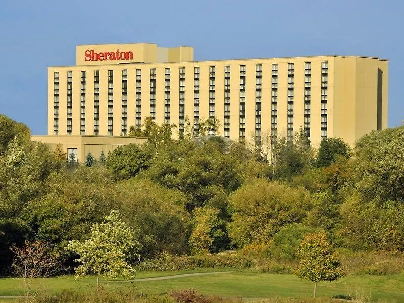 Sheraton Toronto Airport Hotel & Conference Centre