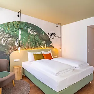 The Weekend 4* Viena