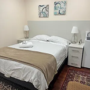 Comfortable Guest Near Downtown & Sights & Stores Privatunterkunft Vancouver